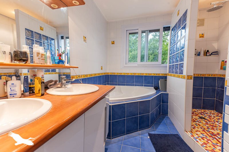 Vente Maison GELOS - 7 pièces -154 m² - (64110)