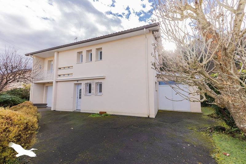 Vente Maison MAZERES LEZONS - 5 pièces -140 m² - (64110)