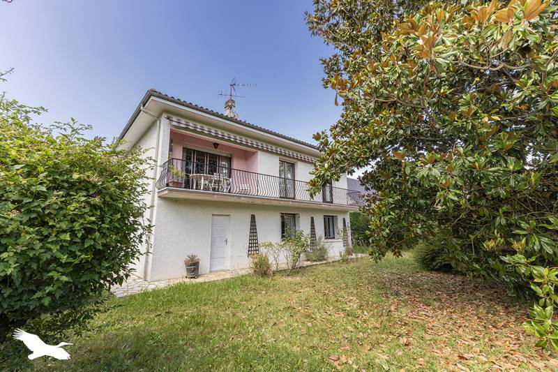 Vente Maison JURANCON - 6 pièces -150 m² - (64110)