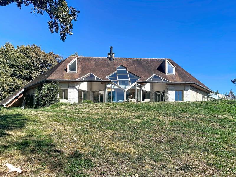 Maison 6 pièces 220 m² · à Gelos · 220 m² · 617 000 €