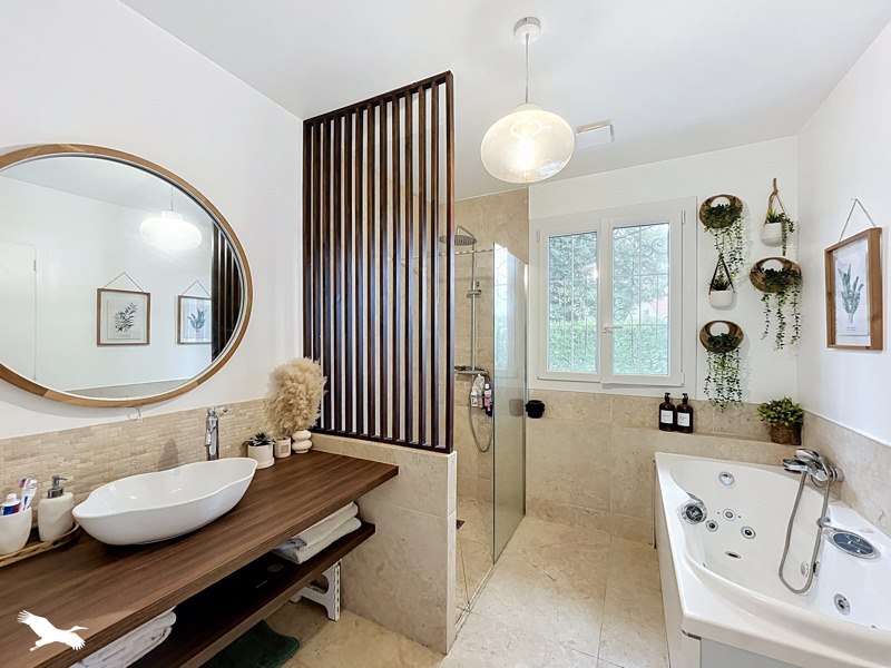 Vente Maison AUSSEVIELLE - 6 pièces -190 m² - (64230)
