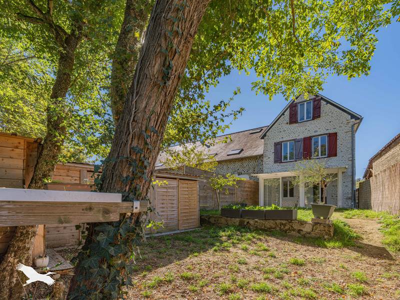 Maison 5 pièces 108 m² · à Laroin · 108 m² · 213 000 €