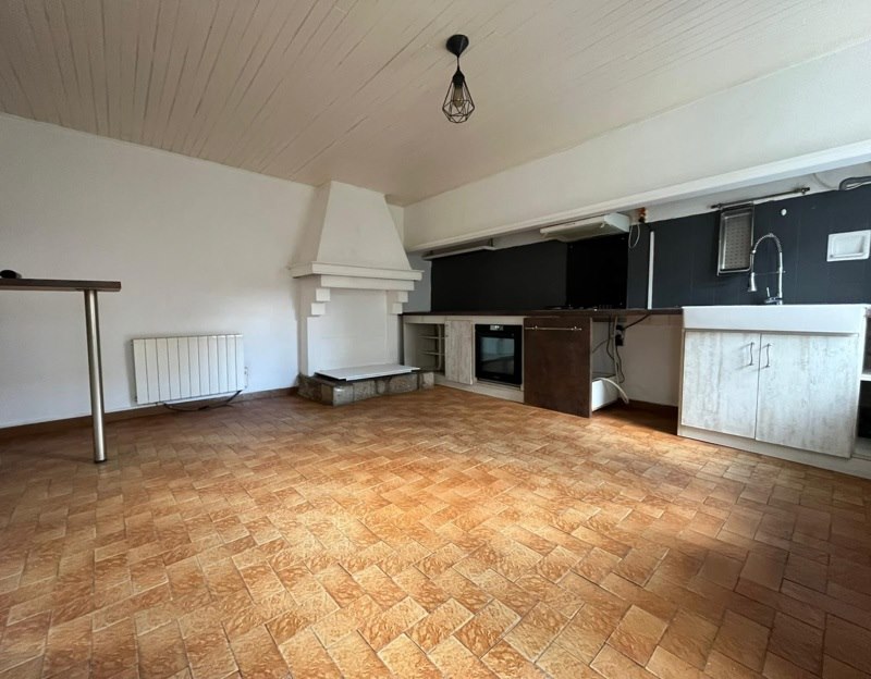Maison  - 4 pièces    - 103 m² - TEILHET (09)