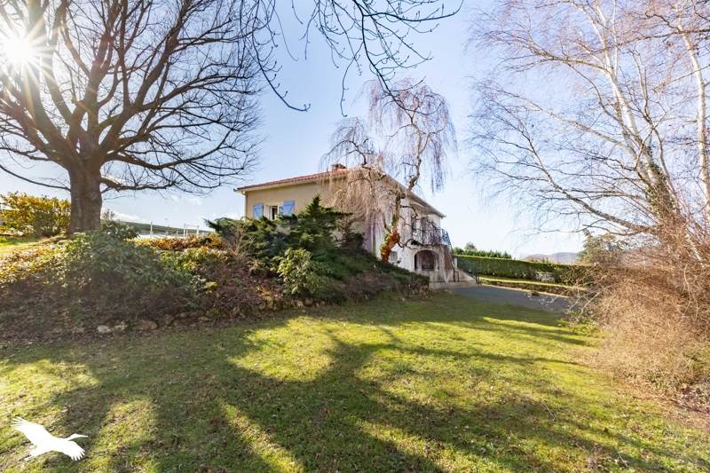 Maison  - 5 pièces    - 134 m² - MIREPOIX (09)