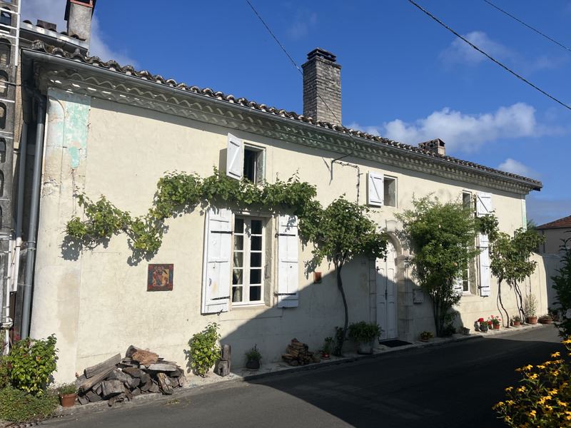 Vente Maison BEAURONNE - 5 pièces -130 m² - (24400)