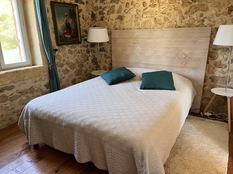 Vente Maison ISSAC - 6 pièces -153 m² - (24400)