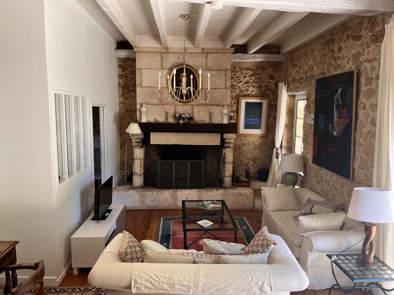 Vente Maison ISSAC - 6 pièces -153 m² - (24400)