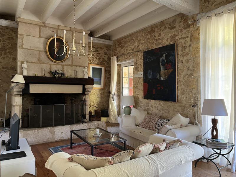 Vente Maison ISSAC - 6 pièces -153 m² - (24400)