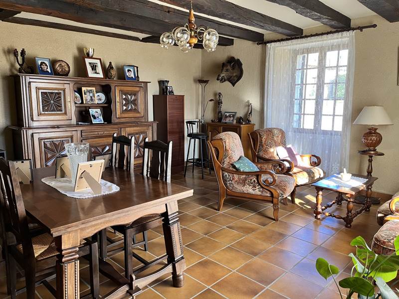 Vente Maison ST HILAIRE D ESTISSAC - 5 pièces -130 m² - (24140)