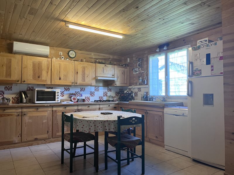 Vente Maison LES LECHES - 3 pièces -74 m² - (24400)