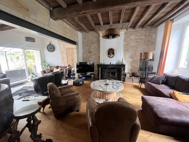 Vente Maison MUSSIDAN - 5 pièces -180 m² - (24400)
