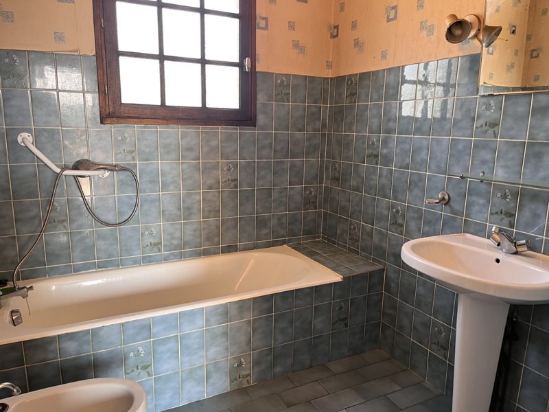 Vente Maison DOUZILLAC - 4 pièces -104 m² - (24190)