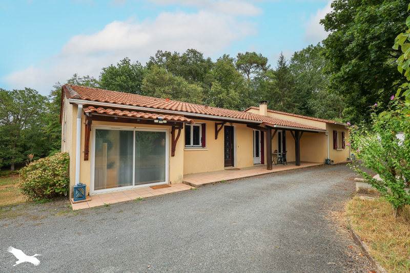 Vente Maison MUSSIDAN - 7 pièces -138 m² - (24400)