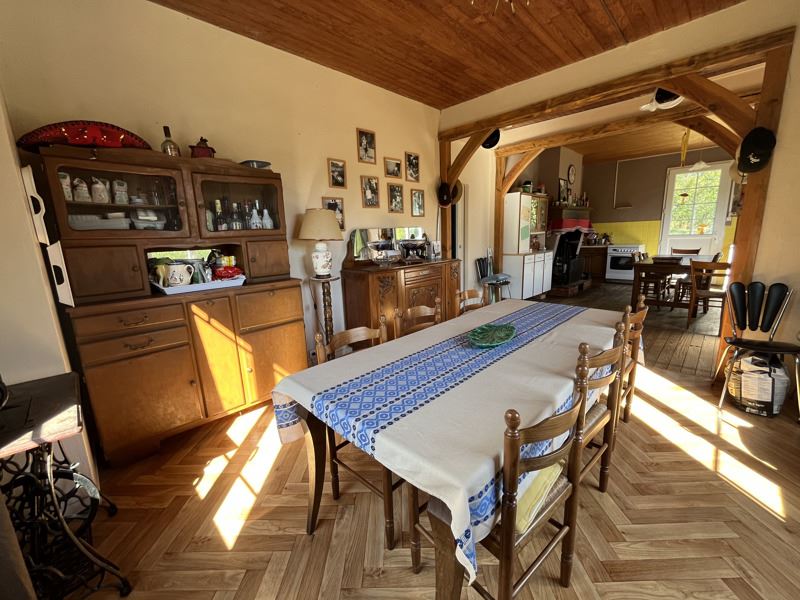 Vente Maison Saint-Étienne-de-Puycorbier - 7 pièces -127 m² - (24400)