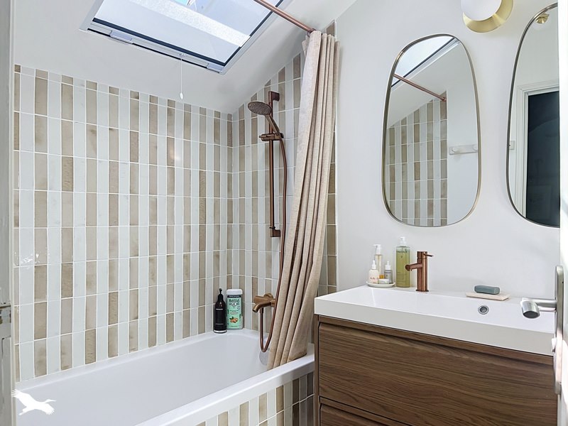 Vente Maison Neuvic - 5 pièces -150 m² - (24190)