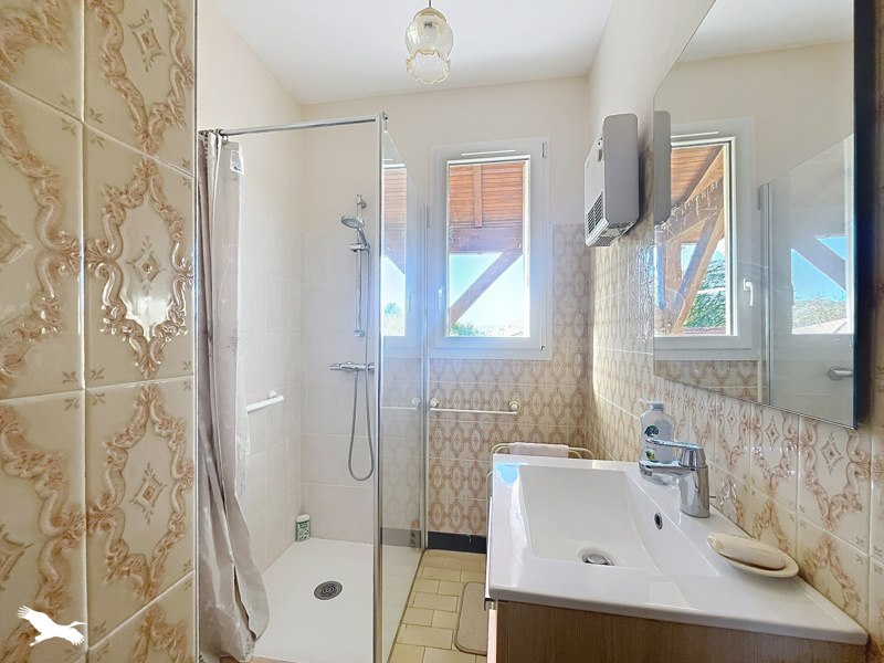 Vente Maison Neuvic - 4 pièces -93 m² - (24190)