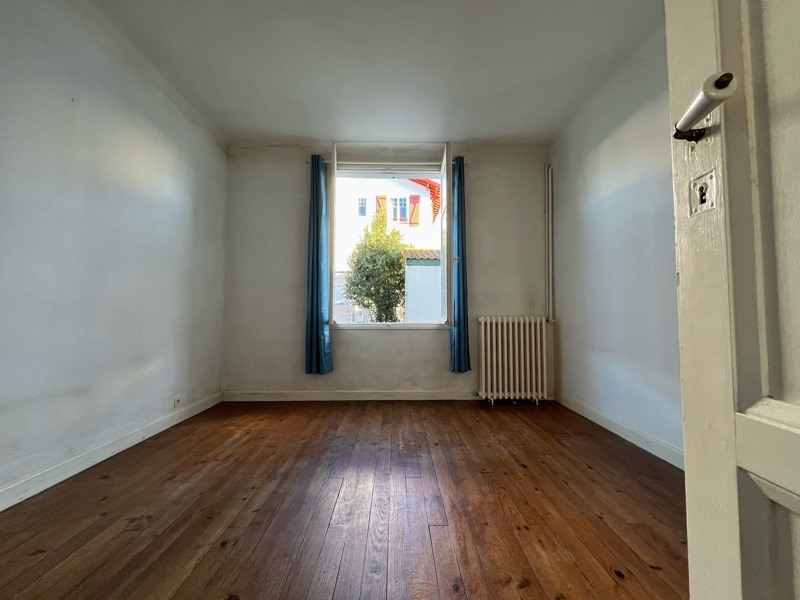 Vente Appartement BAYONNE - 3 pièces -65 m² - (64100)