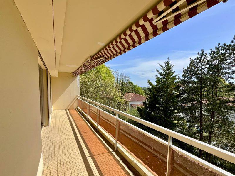 Vente Appartement BAYONNE - 4 pièces -110 m² - (64100)
