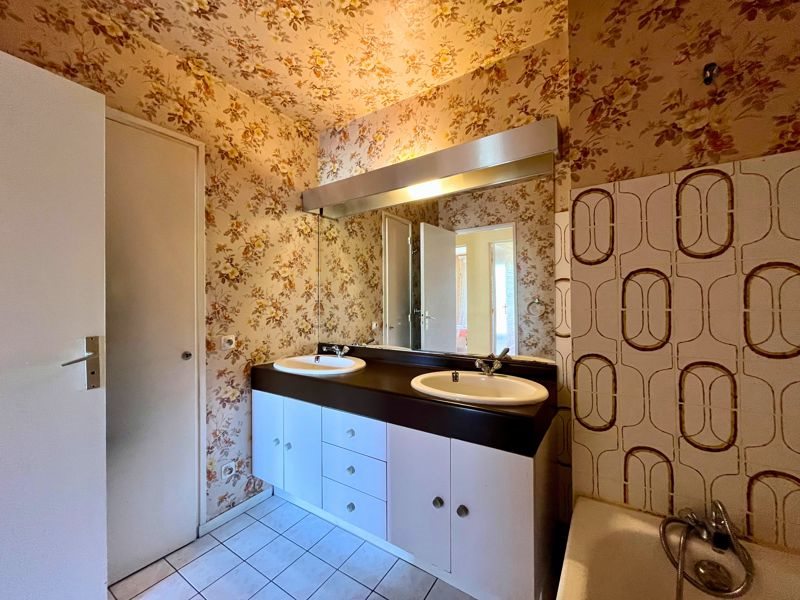Vente Appartement BAYONNE - 4 pièces -110 m² - (64100)