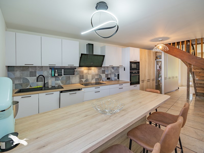 Vente Maison LAHONTAN - 7 pièces -192 m² - (64270)