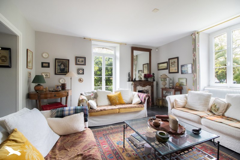 Vente Maison ST DOS - 9 pièces -281 m² - (64270)