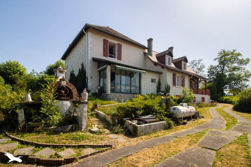 Vente Maison SALIES DE BEARN - 6 pièces -225 m² - (64270)