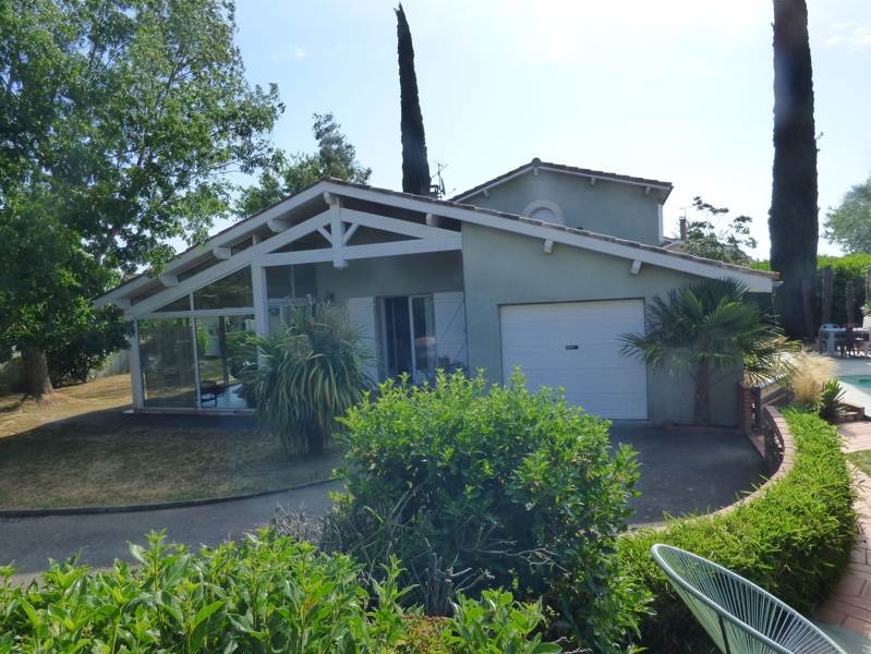 Vente Maison FROUZINS - 5 pièces -203 m² - (31270)