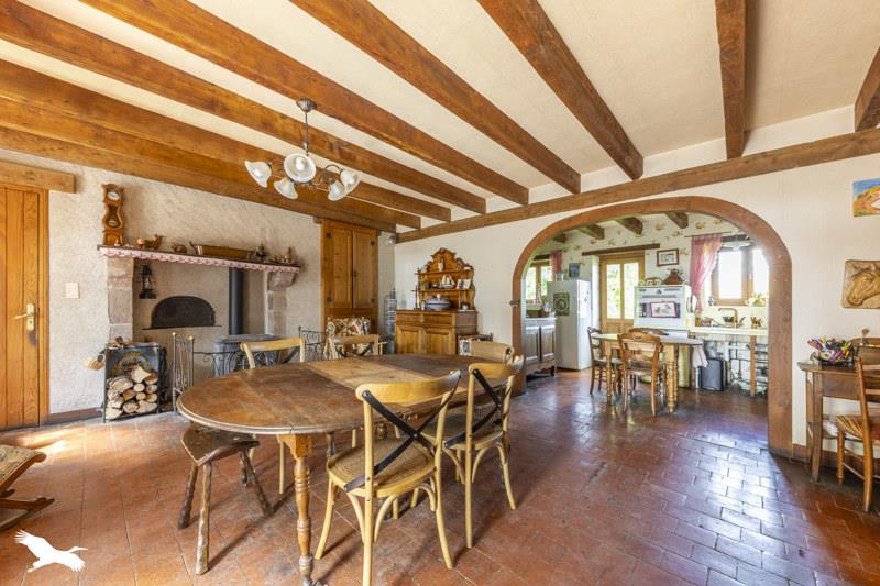 Vente Maison ST DESIRE - 6 pièces -168 m² - (03370)
