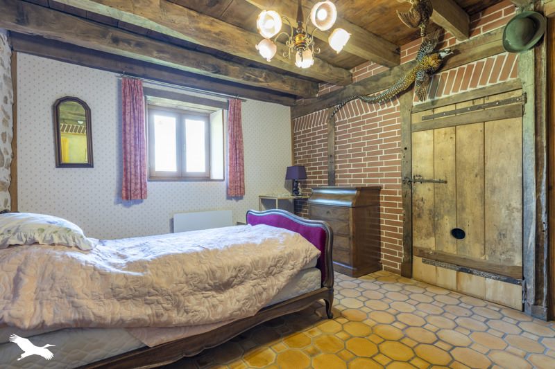 Vente Maison ST DESIRE - 6 pièces -168 m² - (03370)