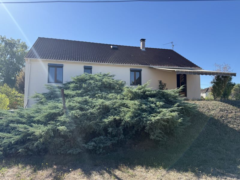 Vente Maison DOMERAT - 4 pièces -100 m² - (03410)