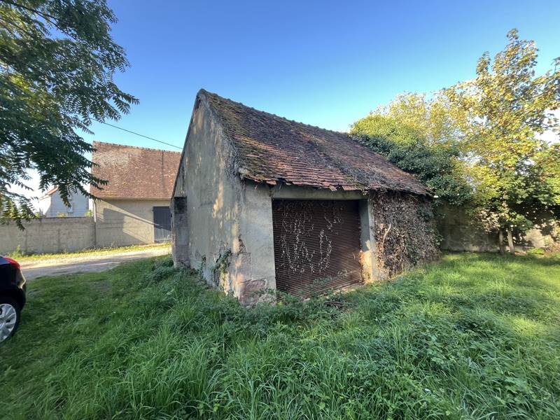 Vente Grange Estivareilles - 3 pièces -79 m² - (03190)