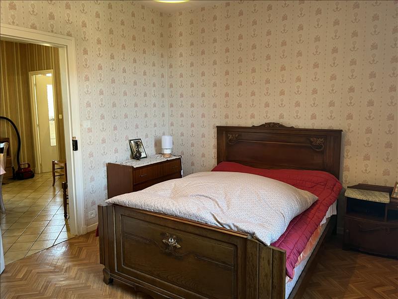 Vente Maison AUDES - 10 pièces -200 m² - (03190)