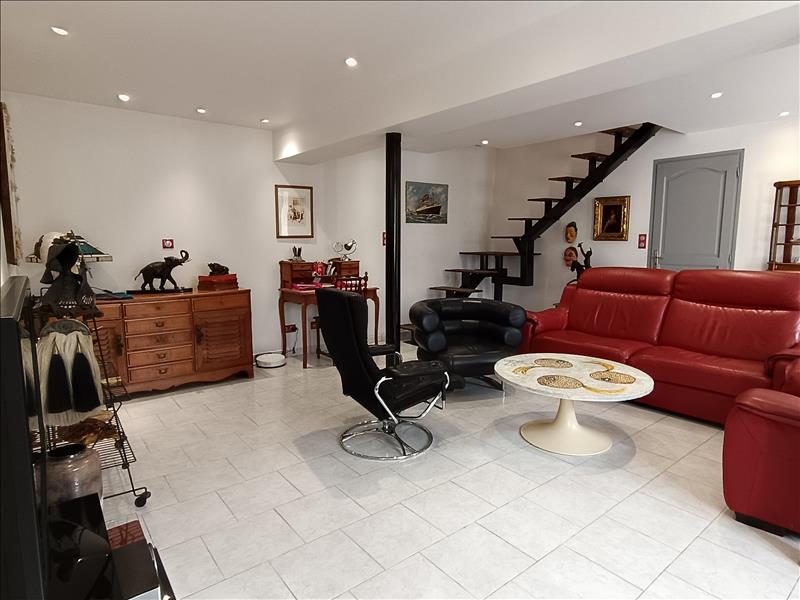 Vente Maison DOMERAT - 5 pièces -152 m² - (03410)