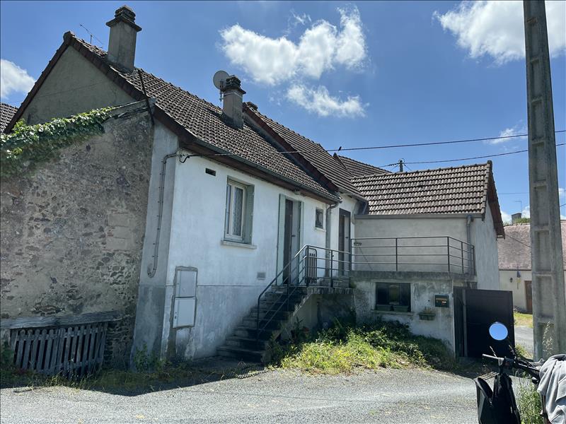 Vente Maison DOMERAT - 6 pièces -73 m² - (03410)