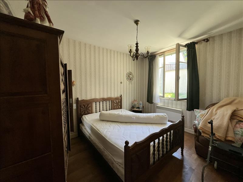 Vente Maison DOMERAT - 6 pièces -73 m² - (03410)