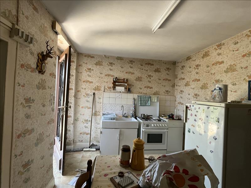 Vente Maison DOMERAT - 6 pièces -73 m² - (03410)