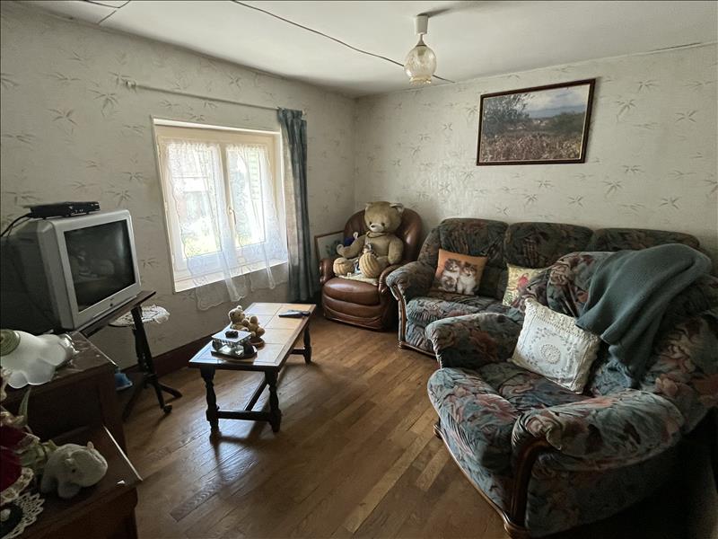 Vente Maison DOMERAT - 6 pièces -73 m² - (03410)