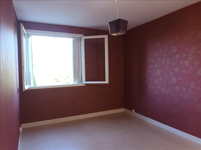 Vente Appartement DOMERAT - 3 pièces -55 m² - (03410)