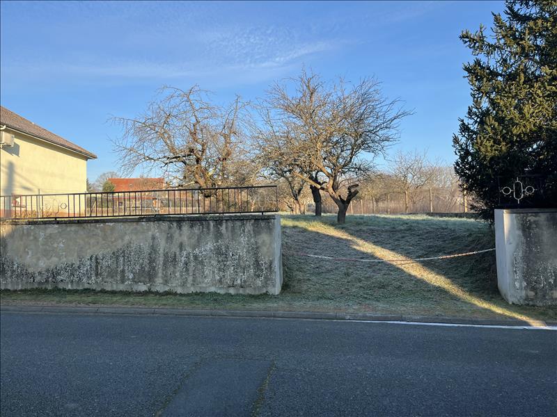 Vente Terrain DOMERAT - -804 m² - (03410)