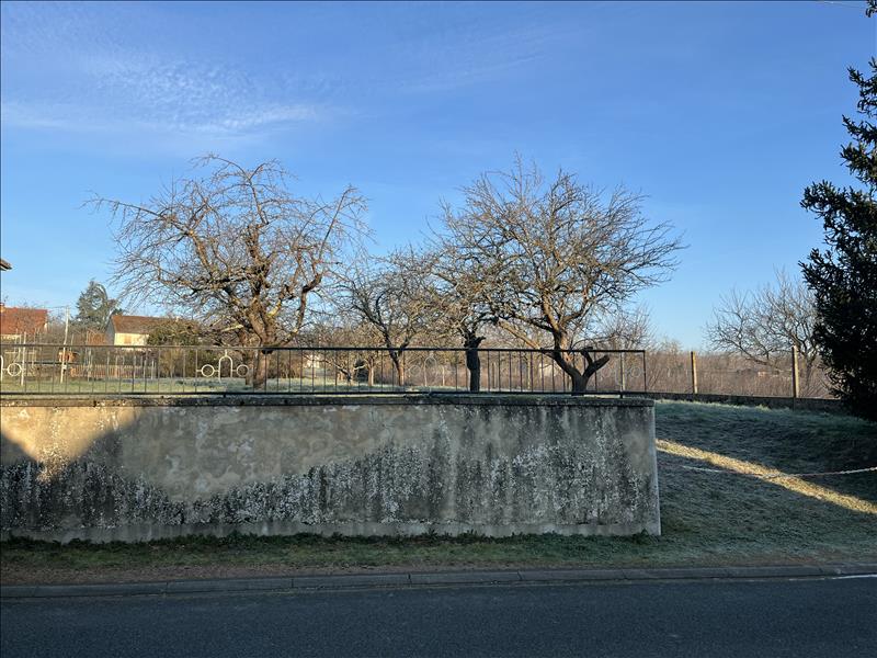Vente Terrain DOMERAT - -804 m² - (03410)