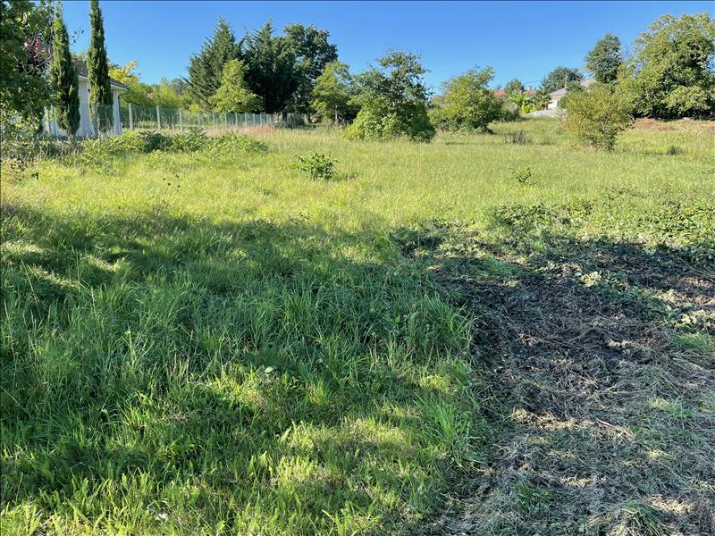 Vente Terrain PREMILHAT - -2309 m² - (03410)