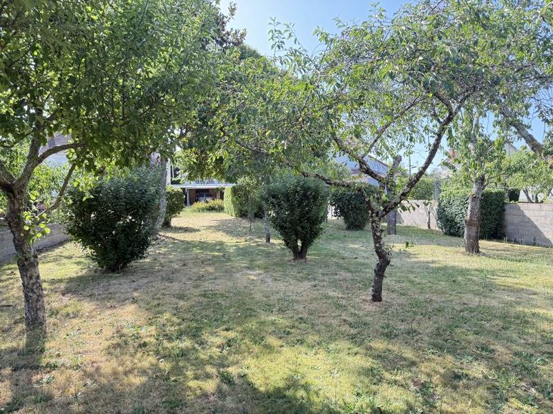 Vente Maison PREMILHAT - 5 pièces -111 m² - (03410)