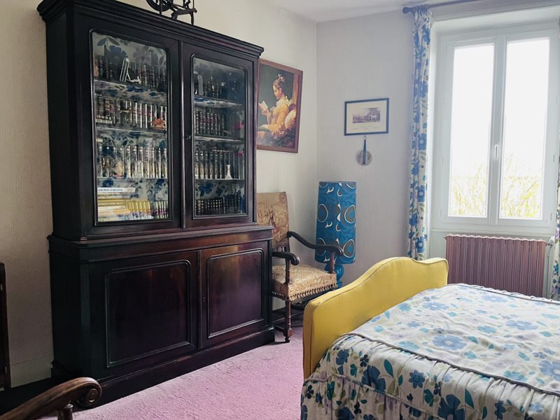 Vente Maison TREIGNAT - 7 pièces -194 m² - (03380)