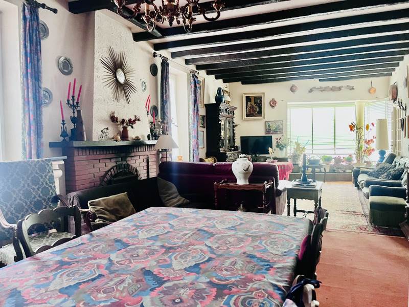 Vente Maison TREIGNAT - 7 pièces -194 m² - (03380)