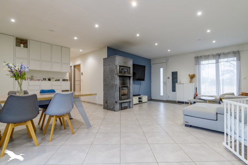 Vente Maison DOMERAT - 5 pièces -135 m² - (03410)