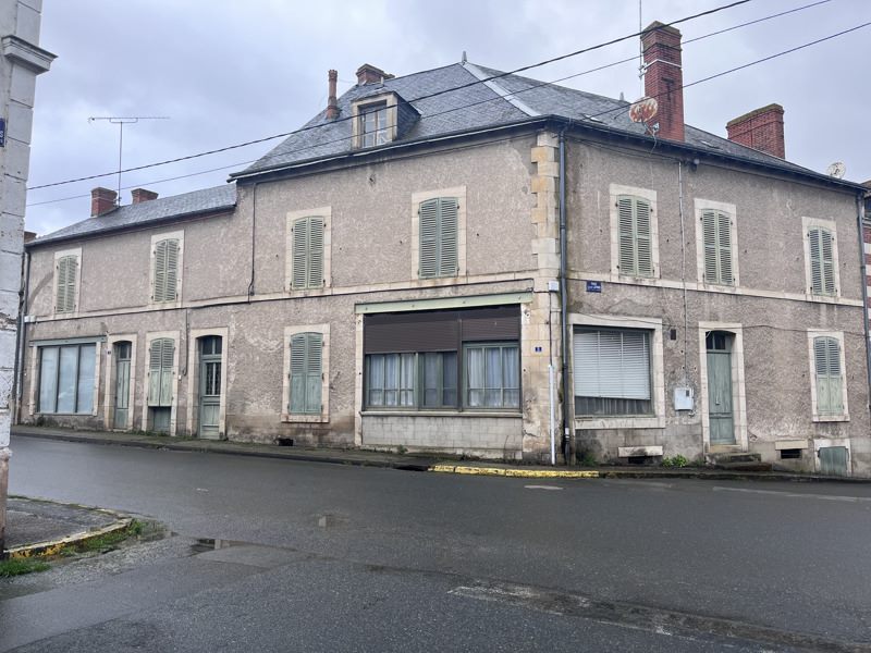 Vente Immeuble VALLON EN SULLY - -  253 m² - (03190)