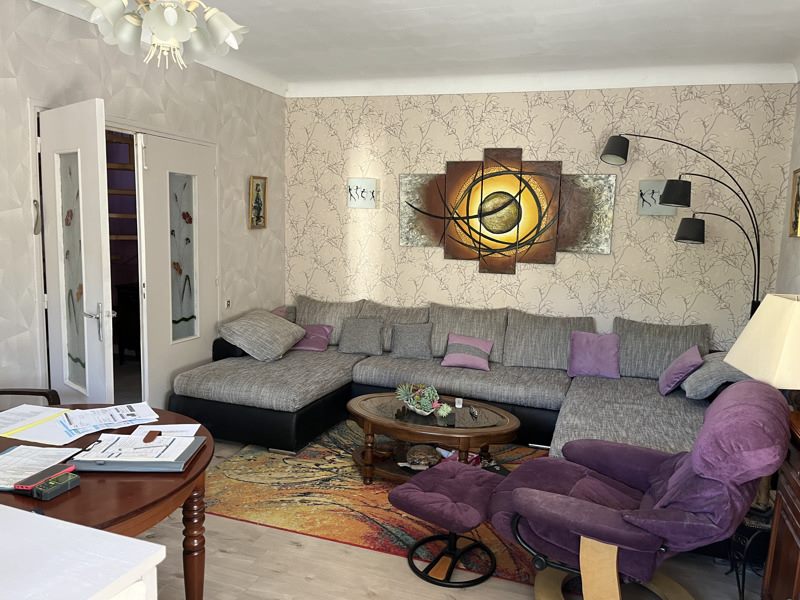 Vente Appartement DECAZEVILLE - 5 pièces -102 m² - (12300)