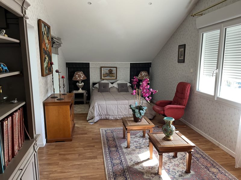 Vente Appartement DECAZEVILLE - 5 pièces -102 m² - (12300)