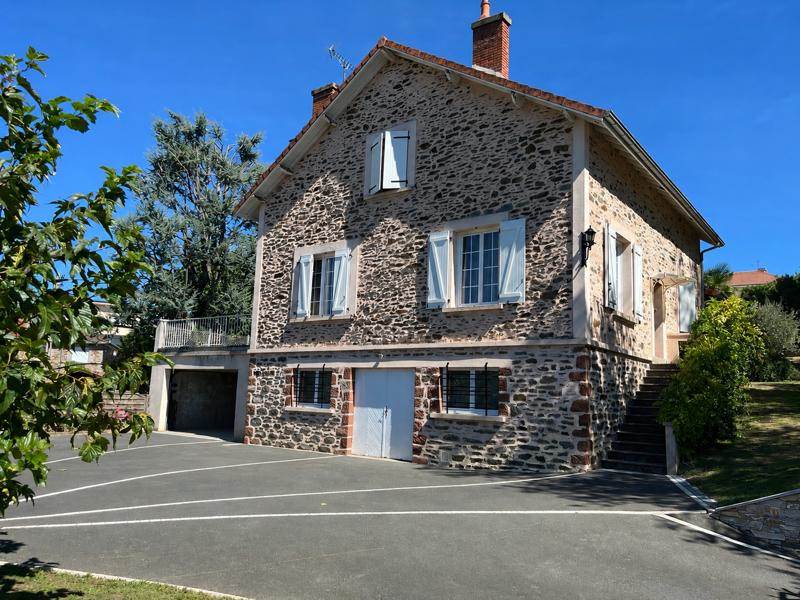Vente Maison DECAZEVILLE 12300 6 pièces - 138 m²