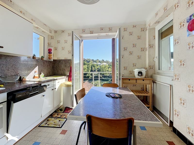 Vente Maison DECAZEVILLE - 6 pièces -110 m² - (12300)